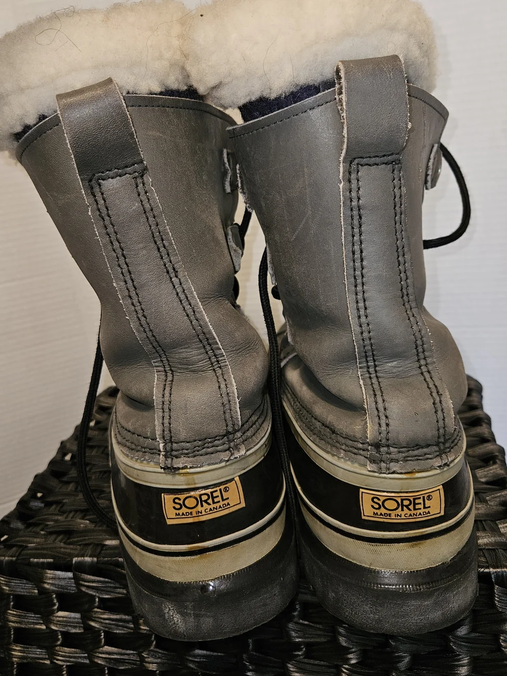Sorel insulated plush